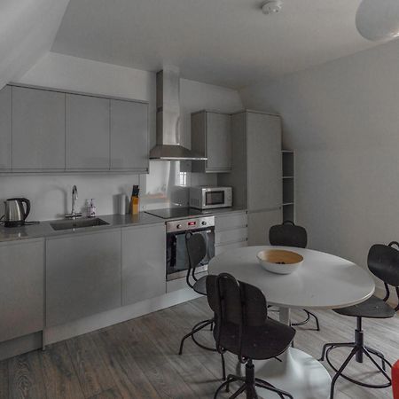 The Apartments Kensington High Street London Bagian luar foto