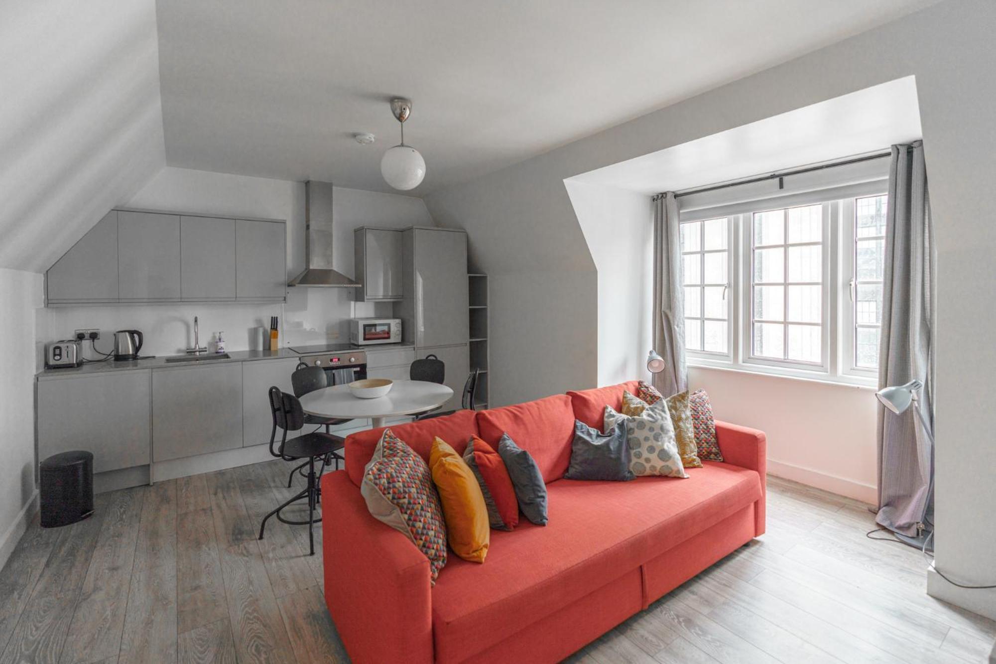 The Apartments Kensington High Street London Bagian luar foto