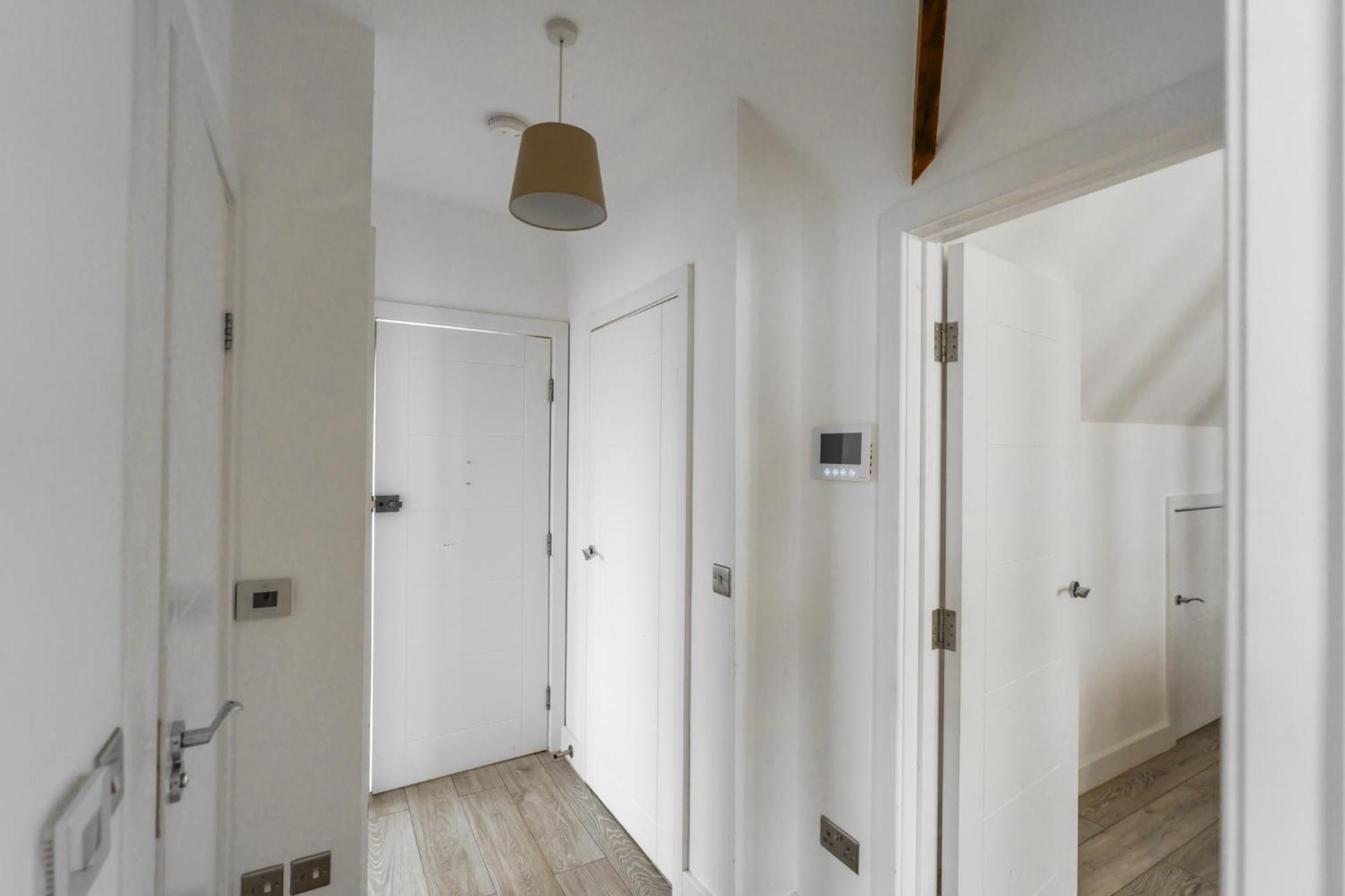 The Apartments Kensington High Street London Bagian luar foto