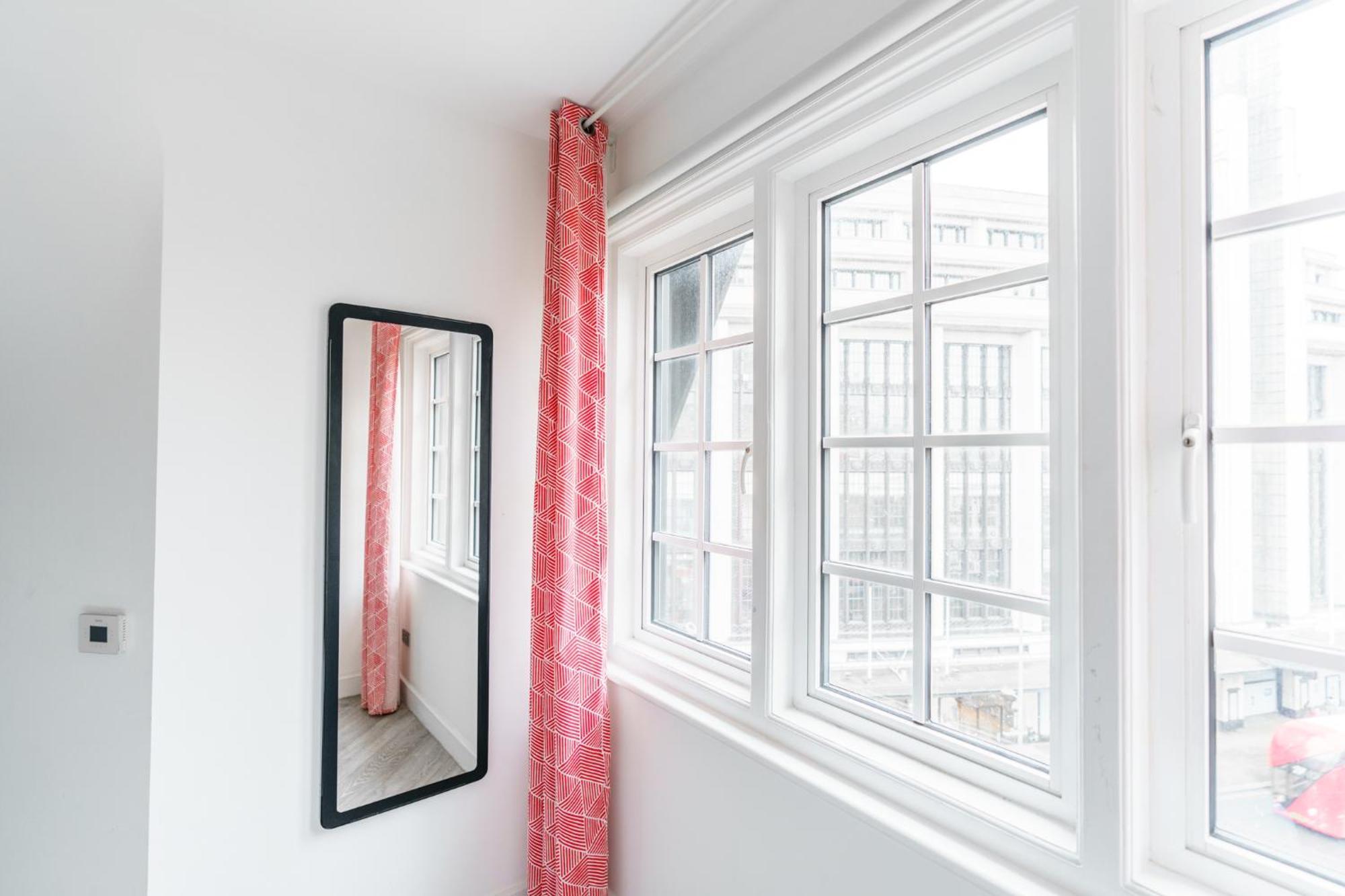 The Apartments Kensington High Street London Bagian luar foto